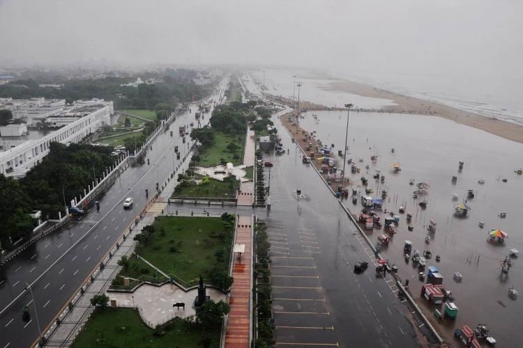 Karaikal, Nagapattinam record over 200 mm of rain in a day, Chennai gets  some respite | The News Minute