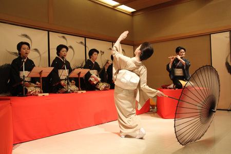 Nagauta About UsAyane Classic Nagauta fullfledged with music and dance