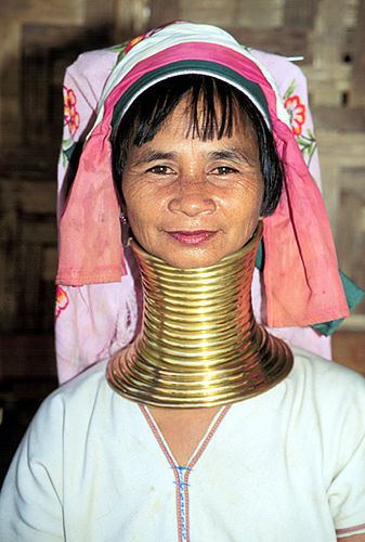 Nai Soi Ban Nai Soi Thailand Padaung Karen Longneck woman near Ma Flickr