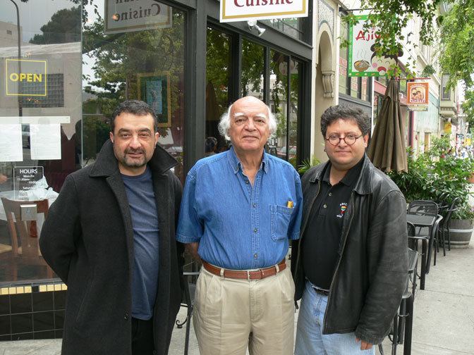Najaf Daryabandari iraniancom Jahanshah Javid Having lunch with Najaf