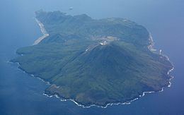 Nakanoshima (Kagoshima) httpsuploadwikimediaorgwikipediacommonsthu