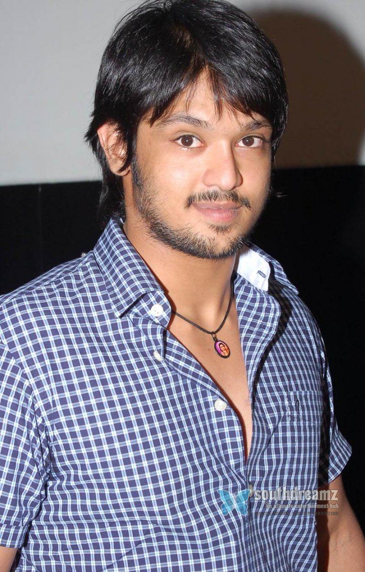 nakul tamil actor