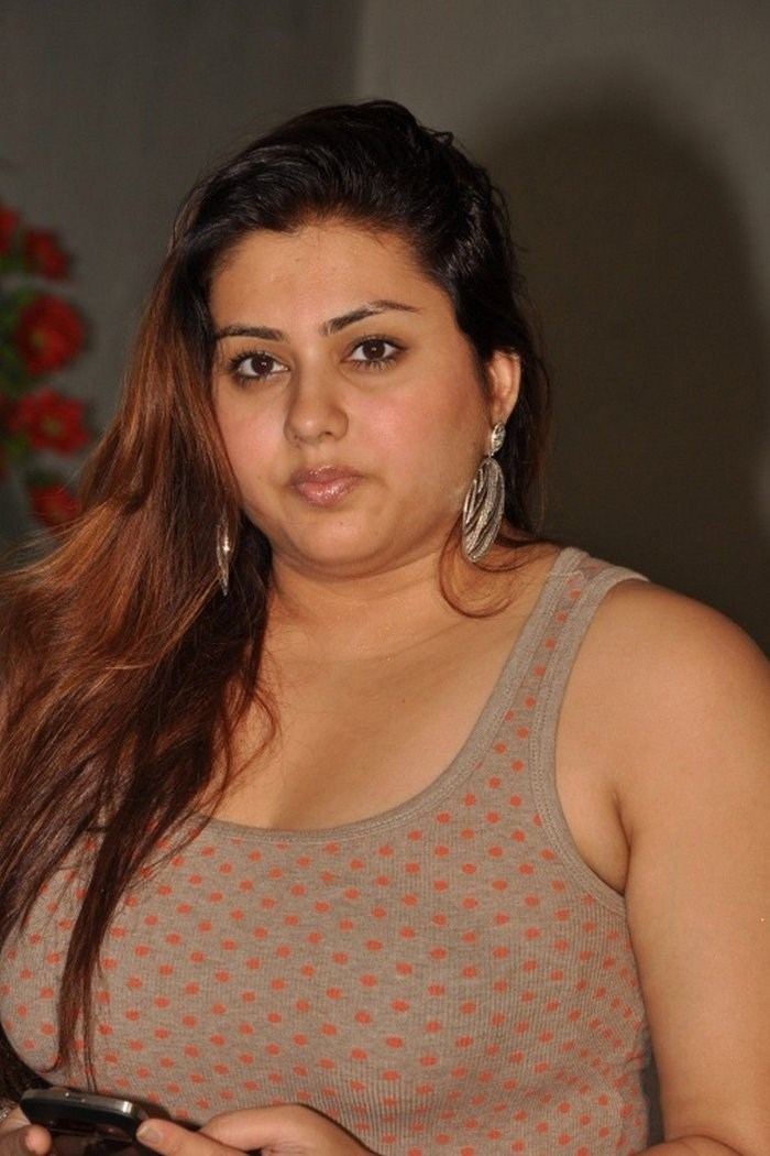 Namitha Namitha JungleKeyin Image 400