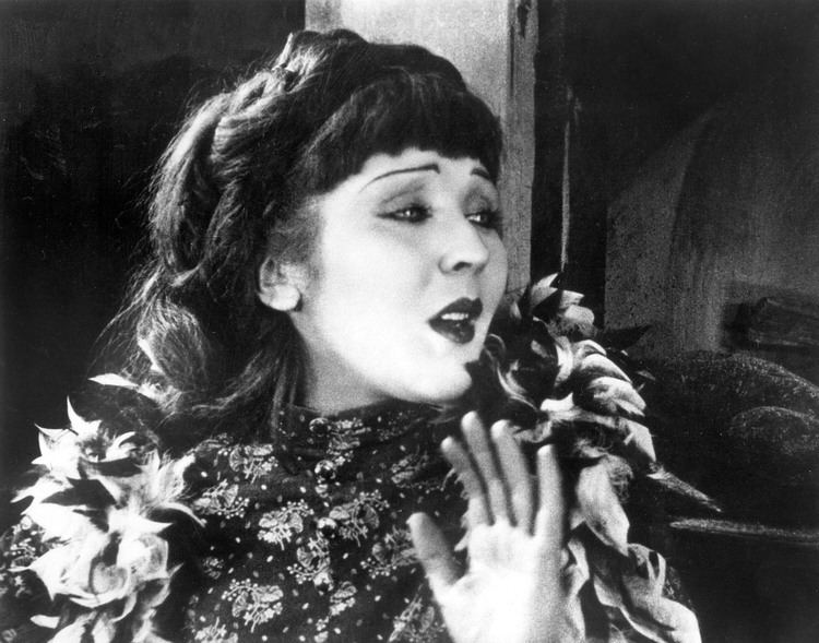 Nana (1926 film) Streamline The Official Filmstruck Blog Party Girl Nana 1926