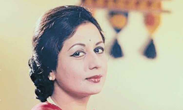 Nanda (actress) Indian actress Nanda dies at 75 Newspaper DAWNCOM