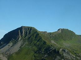 Nantlle Ridge httpsuploadwikimediaorgwikipediacommonsthu
