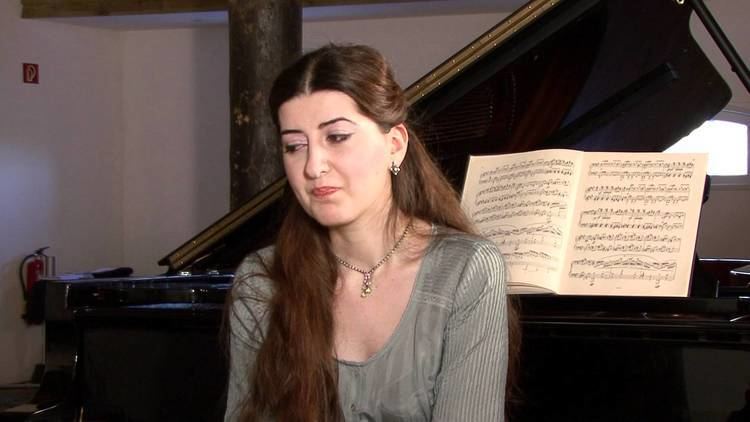 Nareh Arghamanyan Nareh Arghamanyan plays Sergei Rachmaninov YouTube