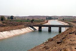 Narmada Canal httpsuploadwikimediaorgwikipediacommonsthu