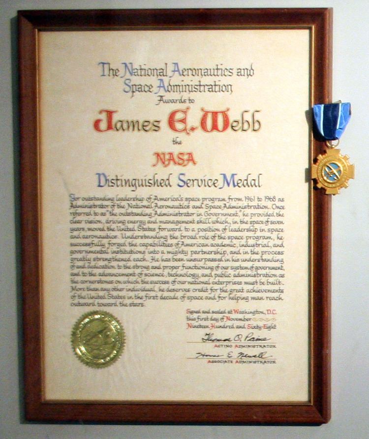 NASA Distinguished Service Medal