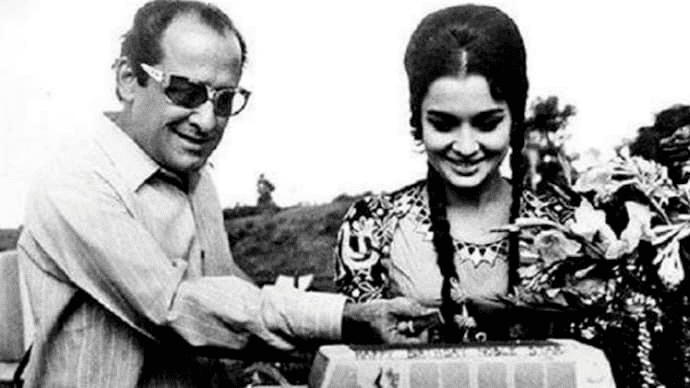 Asha Parekh on not marrying Nasir Hussain: I could never break up his  family - India Today