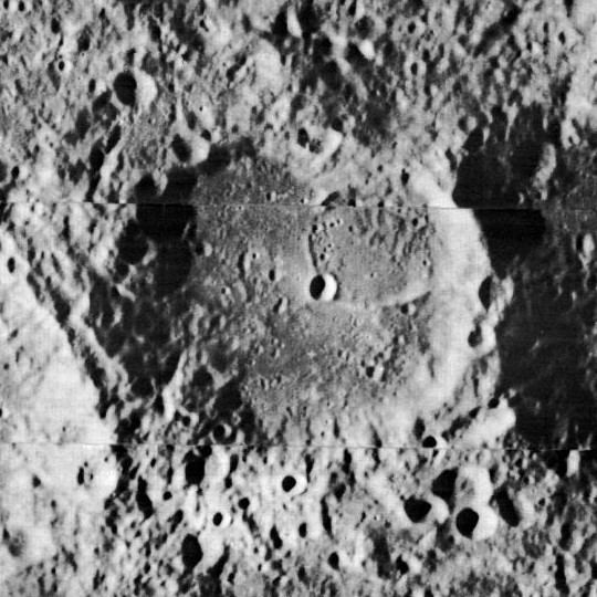 Nassau (crater)