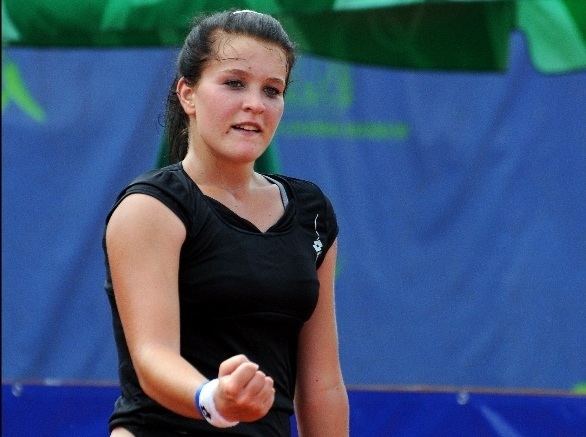 Nastja Kolar Izjemna najstnica Nastja Kolar zmagovalka ITF turnirja v