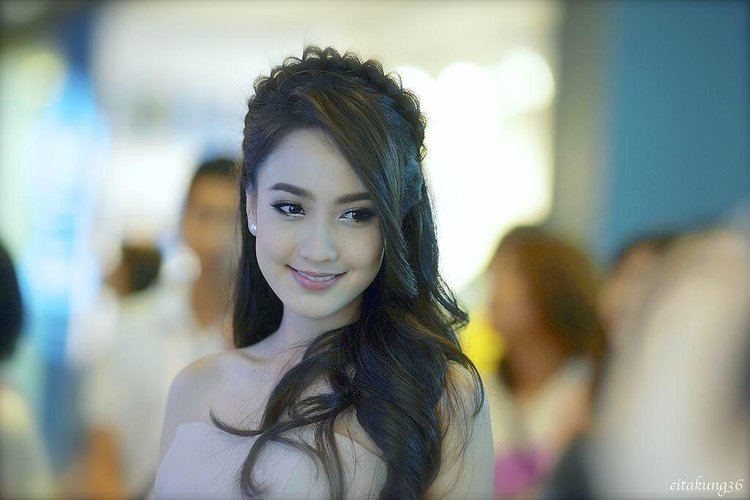 Natapohn Tameeruks E SE Asian Beauty on Twitter Natapohn Tameeruks Thai actress