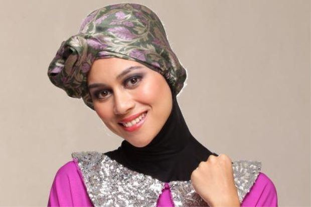 Natasha Hudson Natasha Hudson Suami Ambil Diploma Dalami Islam Berita