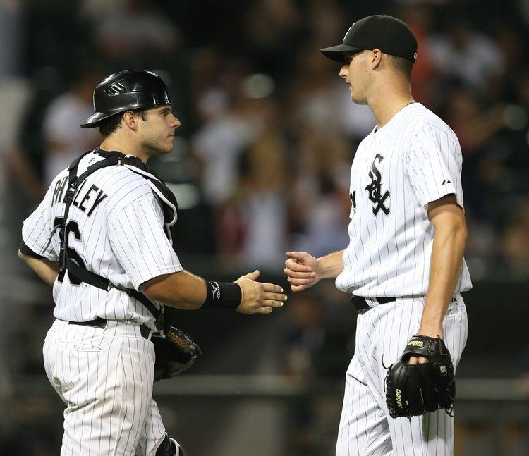 Nate Jones (baseball) White Sox agree to 3year 8 million extension with Nate