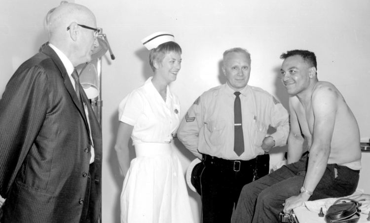 Nathan Boya Nathan Boya in Niagara Falls General Hospital after his trip over