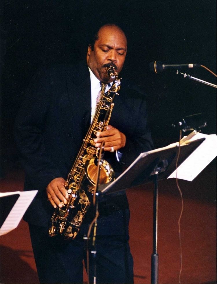 Nathan Davis (saxophonist) - Alchetron, the free social encyclopedia