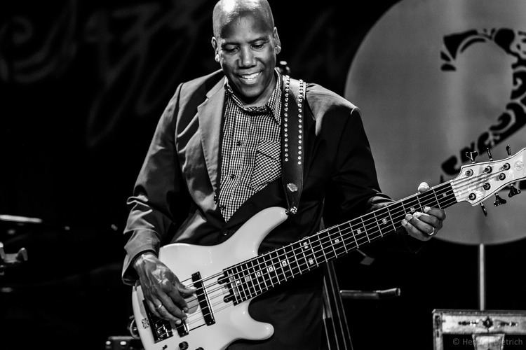 Nathan East Bassist Nathan East Discusses Fourplay39s New Album amp His