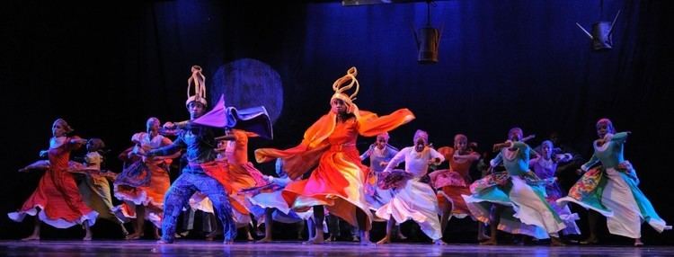 National Dance Theatre Company of Jamaica THE DANCE ENTHUSIAST ASKS The National Dance Theatre Company of