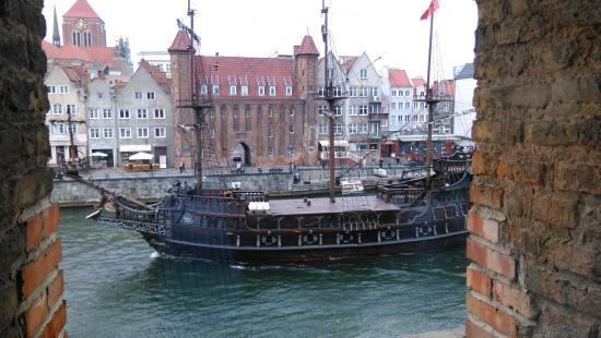 National Maritime Museum, Gdańsk Trip on the Black Pearl Picture of National Maritime Museum
