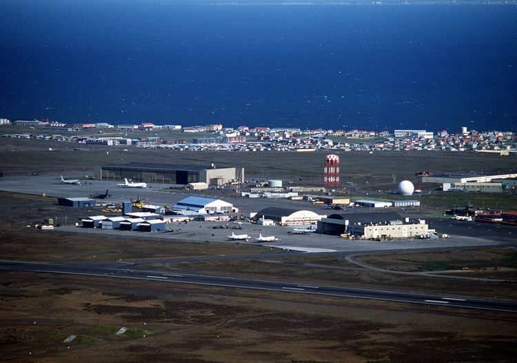 Naval Air Station Keflavik FileNAS Keflavik aerial view 1982JPEG Wikimedia Commons