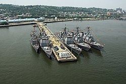 Naval Station New York httpsuploadwikimediaorgwikipediacommonsthu