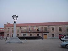 Navas del Rey httpsuploadwikimediaorgwikipediacommonsthu