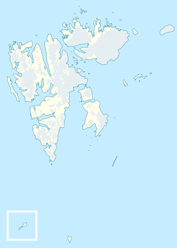 Nedrevaag Island