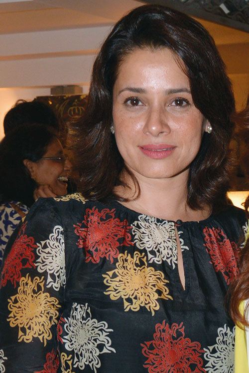 Neelam Kothari Neelam Kothari JungleKeyin Image 50