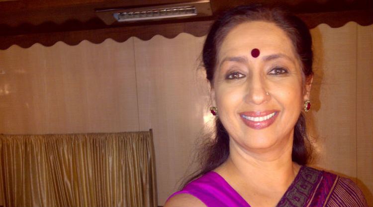 Neena Kulkarni TV offers more scope to older actor than films Neena