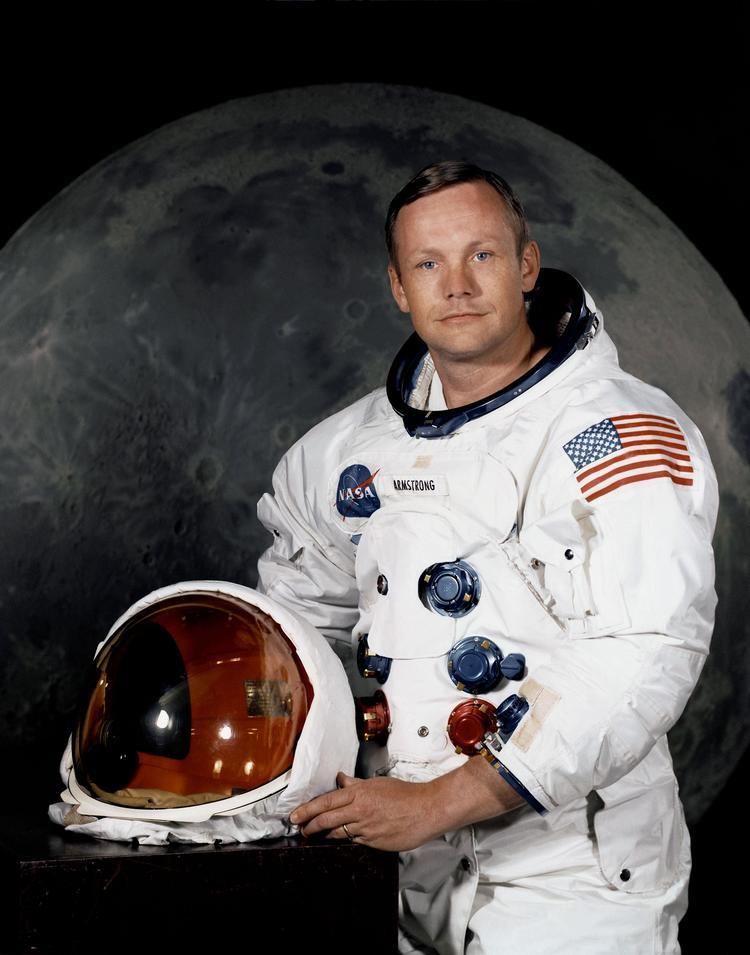 Neil Armstrong Neil Armstrong Wikipedia the free encyclopedia