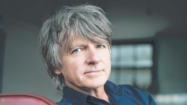 Neil Finn Neil Finn39s clouded house The Advertiser