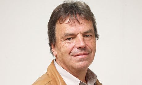 Neil Jordan Neil Jordan the director answers your questions as it