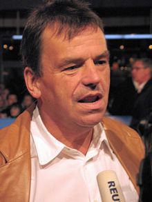 Neil Jordan httpsuploadwikimediaorgwikipediacommonsthu