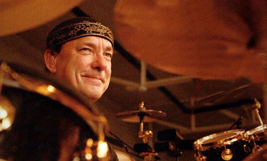 Neil Peart Drummerworld Neil Peart