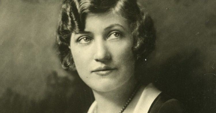 Nell Donnelly Reed The Mob Boss Who Helped A Senator Rescue A Fashion