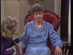 Nell Mangel Neighbours Episode 0396 from 1987 NeighboursEpisodescom