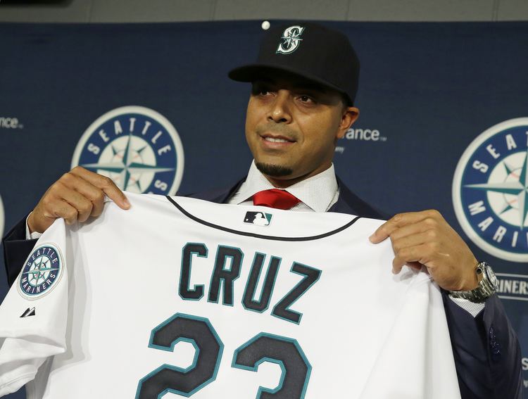 Nelson Cruz It39s official Mariners confirm fouryear deal with Nelson