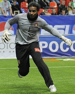 Neno (footballer) httpsuploadwikimediaorgwikipediacommonsthu