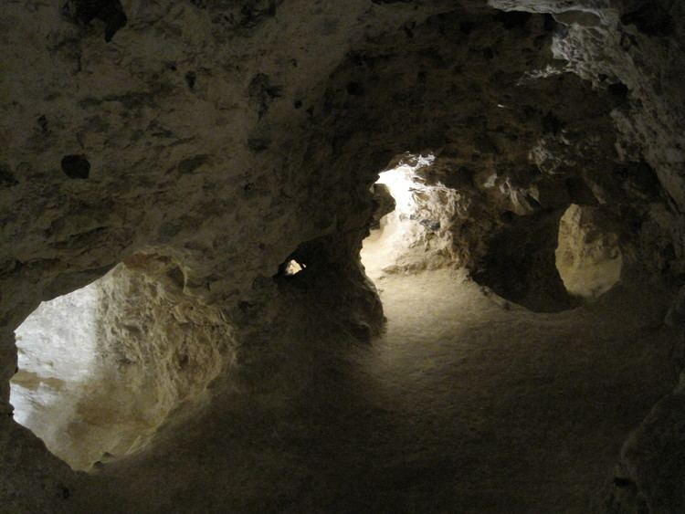 Neolithic flint mines of Spiennes FileMinires nolithiques de silex Spiennes 1jpg Wikimedia