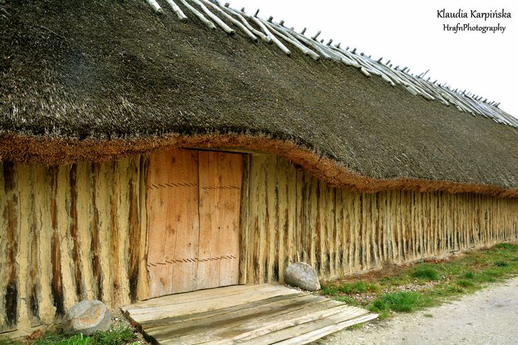 Neolithic long house The Neolithic Long House Hrafn Photography