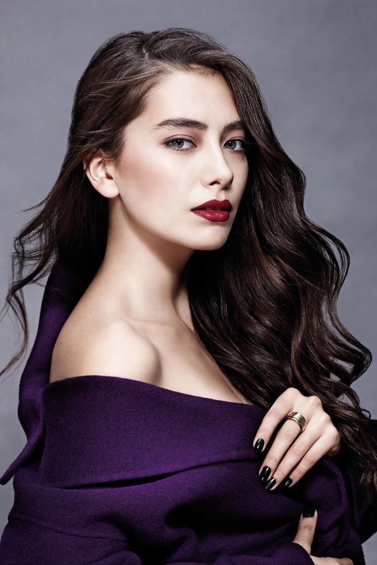 Neslihan Atagül 10 images about neslihan atagl on Pinterest Makeup