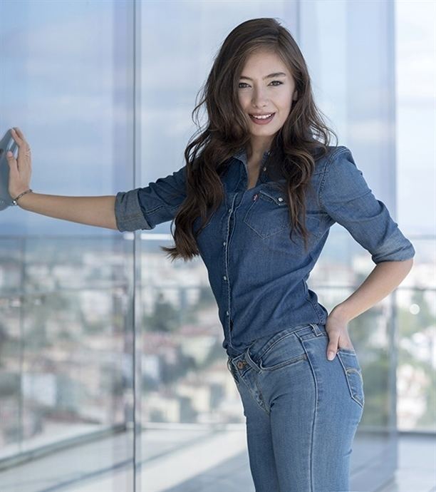 Neslihan Atagül neslihanatagl Beauty Pinterest