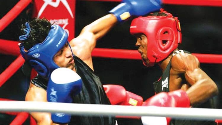 Nestor Bolum Nigerian Olympian Nestor Bolum returns to boxing ring in Sydney