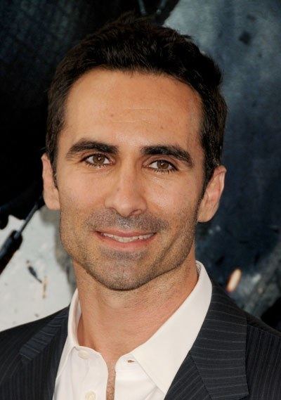 Nestor Carbonell Is This Lost Star Wearing Eyeliner Lets Investigate Glamour