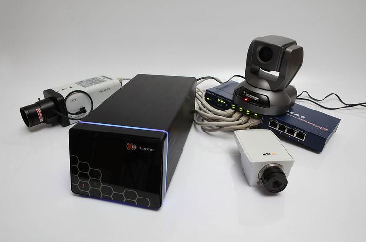 Network video recorder