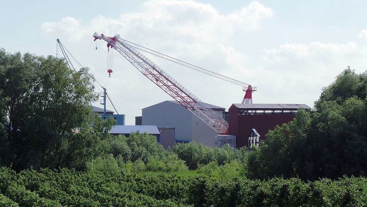 Neuenfelder Maschinenfabrik