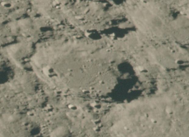 Neumayer (crater)