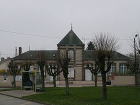 Neuvy-en-Beauce httpsuploadwikimediaorgwikipediacommonsthu