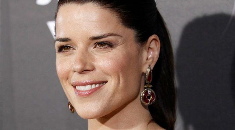 Neve Campbell Neve Campbell hated LA life The Indian Express